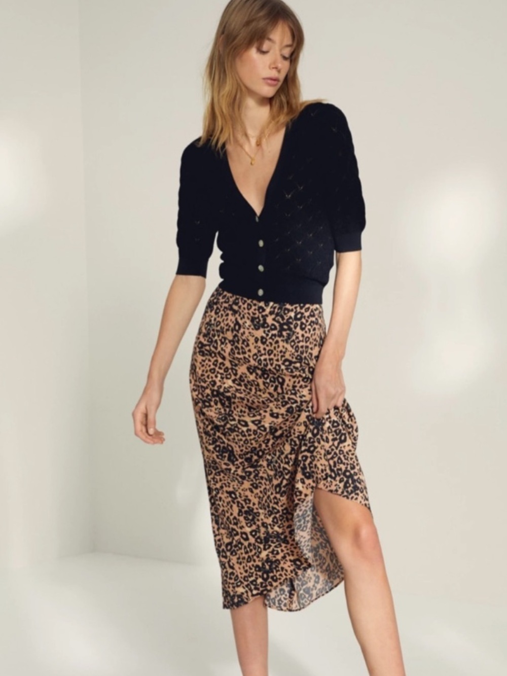 Aritzia Wilfred Skirt